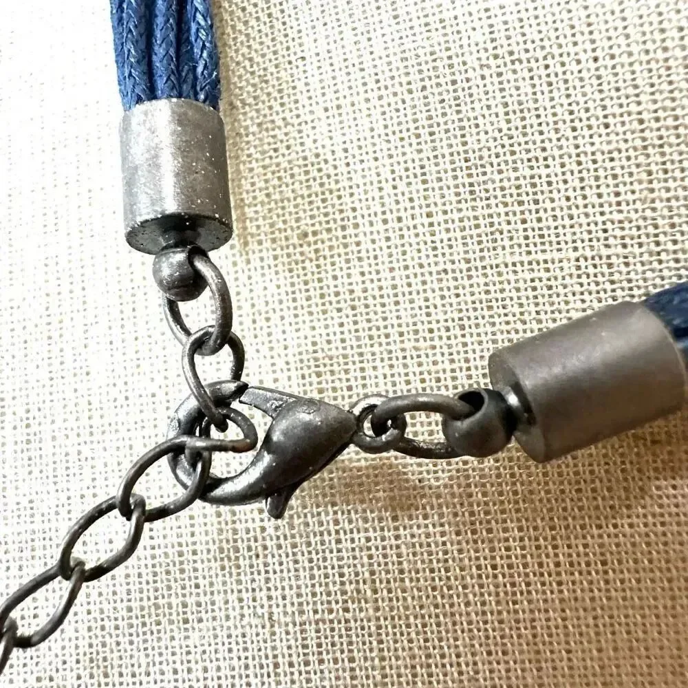 Blue floral beaded pendant necklace on multi cord